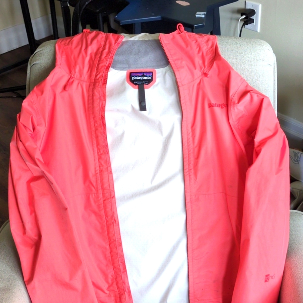 Patagonia Vibrant Coral Jacket